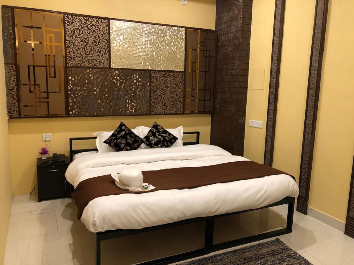 The Madaar House Hotell Varanasi Eksteriør bilde