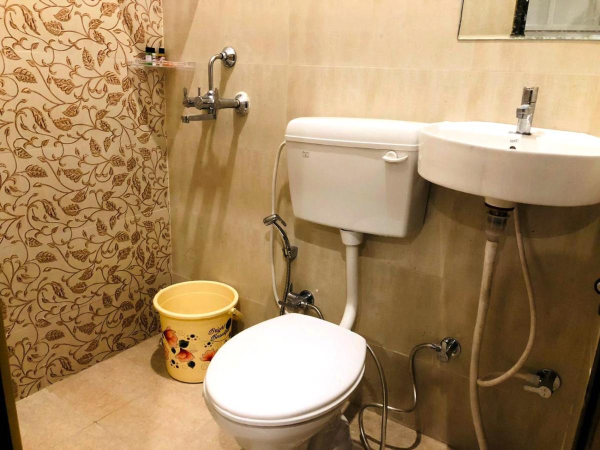 The Madaar House Hotell Varanasi Eksteriør bilde