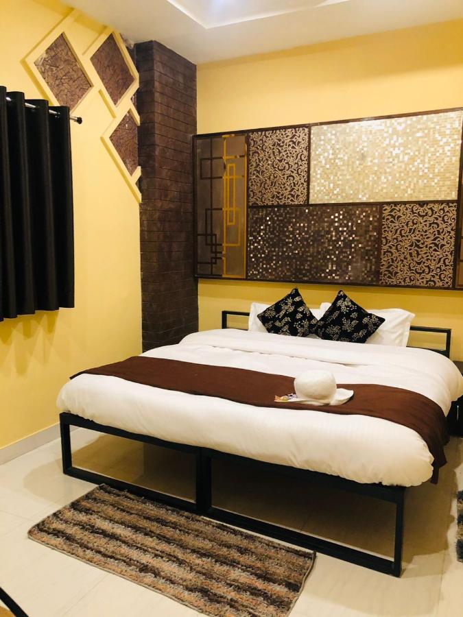 The Madaar House Hotell Varanasi Eksteriør bilde